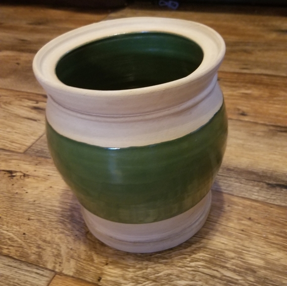 Vintage RARE Rowe Pottery Works Green Glaze Container 6 pounds 11.5" Height x 7" - Picture 2 of 8